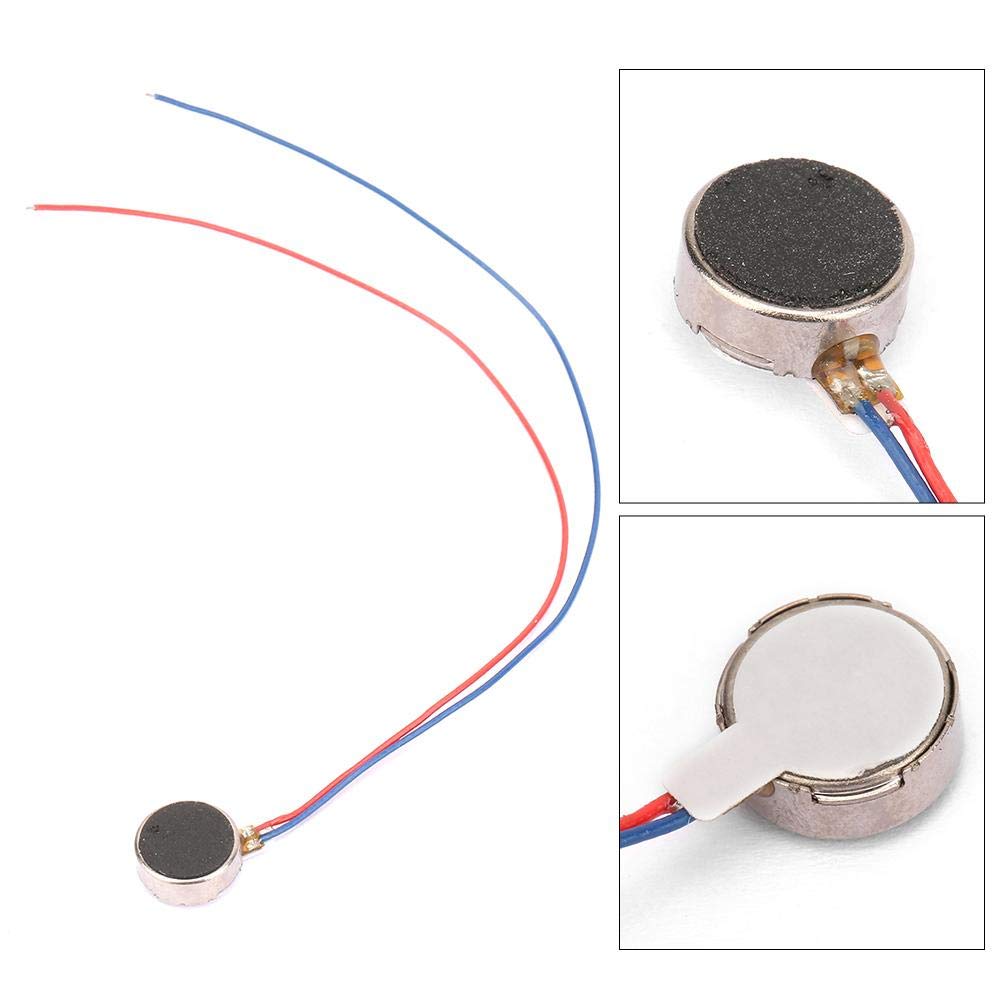 Vue rapprochée d’un moteur de vibration compact à courant continu, 3V–5V